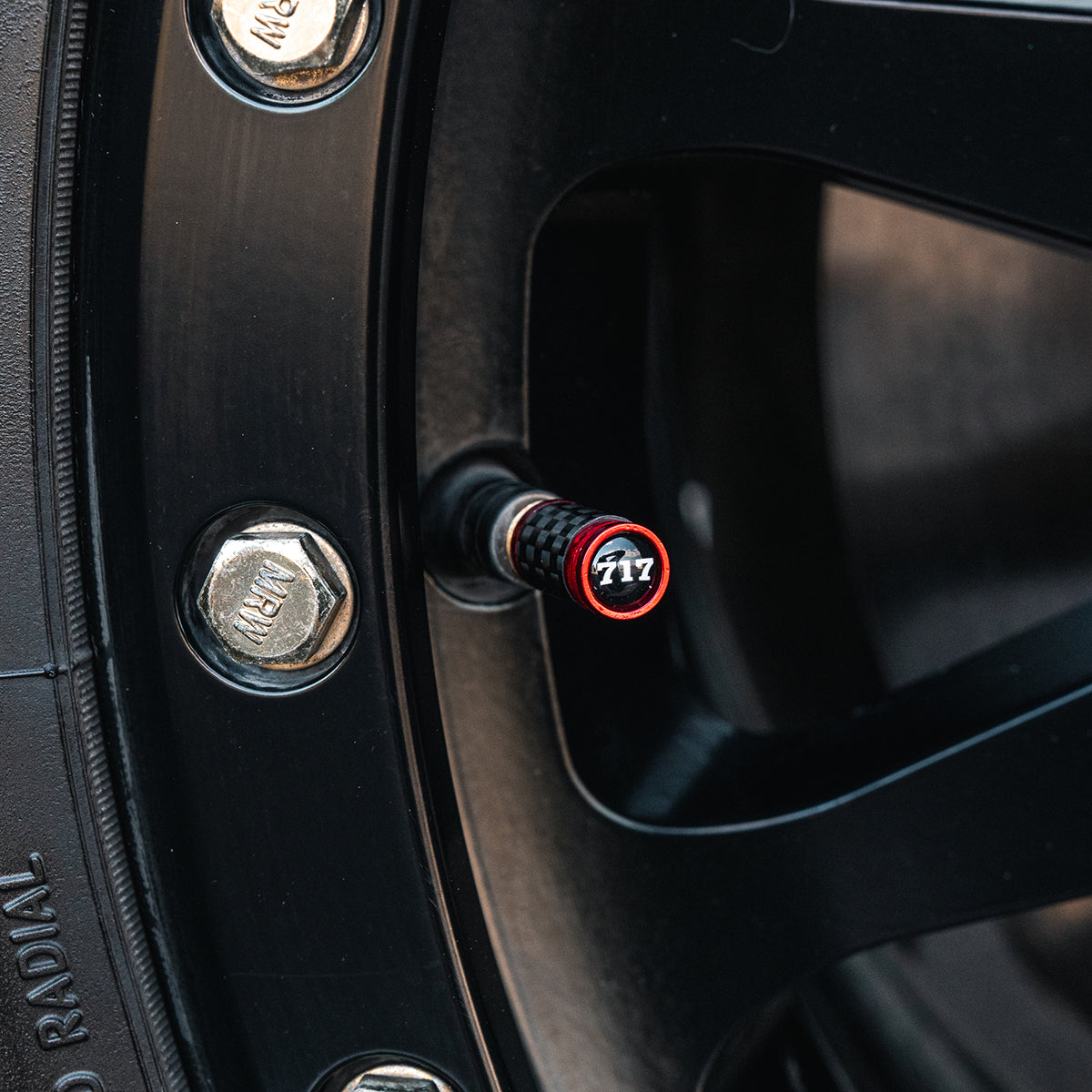 Red with Carbon 717 Valve Stem Caps