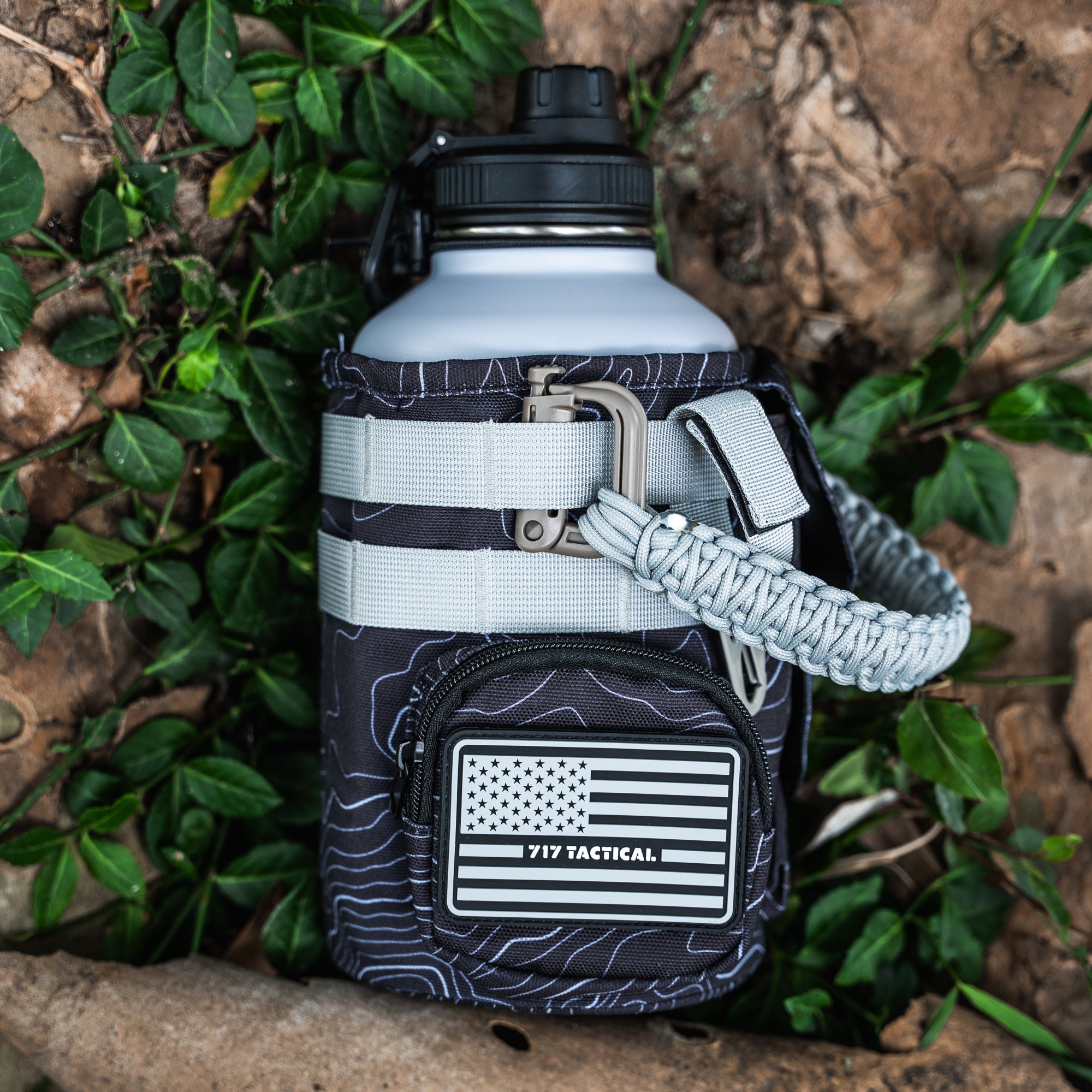 717 Topo Tactical Tumbler & Carrier Bottle